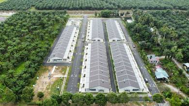 RUMAH BARU DAH ADA CCC ZERO DEPOSIT di Taman Kenanga, Sabak Bernam