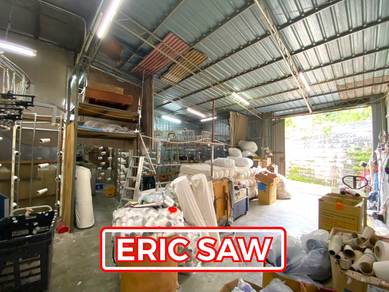 WAREHOUSE AIR ITAM 3500sf Workshop Storage 3 Phase TNB Supply