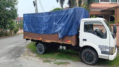 3 Tonne Lori di Melaka