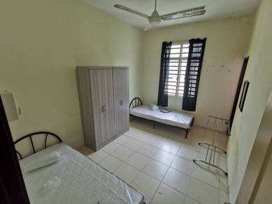 Bilik Rumah Landed Free Parking