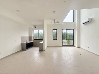 Brand New Townhouse Dedaun Rimba, Kwasa Damansara, Walk to MRT