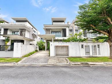 SEMI D Kayumanis Garden Villas Seksyen 5 Bandar Baru Bangi 2.5 Storey