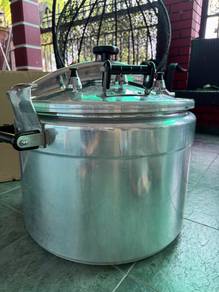 Pressure cooker 75L