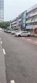 Cheras @ Balakong batu 11 4storey shop corner unit 40x75 freehold