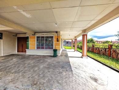 Double Storey Terrace Corner @ Uni Garden