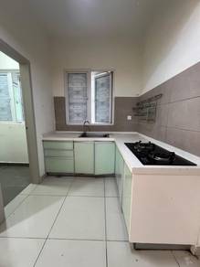 Gardens Ville | Sg Ara | 2 Car Parks | Renovated
