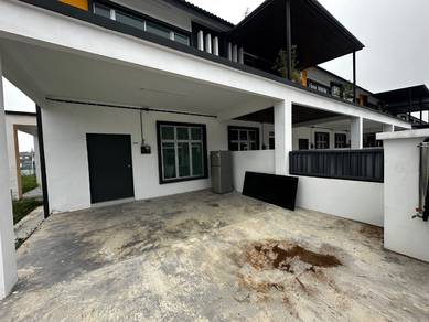 2-storey-Terraced-House-for-rent-Serkam-Melaka