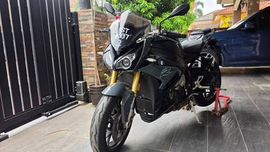 2017 BMW s1000r