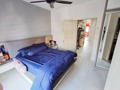 Townhouse For Sale The Lake Residence Putra Perdana Puchong Reno Upper