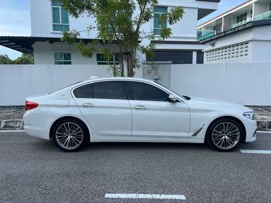 Bmw 5 SERIES 2.0 30E SPORT G30 (A)