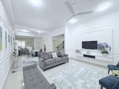 Beautiful🔥Fully Furnished🔥Monet Garden Townhouse🔥Ready To Move In