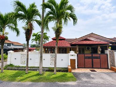 37' x 62' 🔥 1-Storey CORNER LOT Bt 10 Telok Panglima Garang FOR SALE!