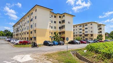 Full Loan ,Tampoi Utama ,Flat ,Ground Floor ,Renovated ,3 Bedroom
