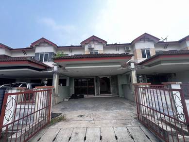 Rumah Cantik 2 Tingkat Sebelah Masjid Bandar Universiti Untuk Dijual
