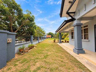 FOR SALE | Spacious Corner Lot Semi-D with Private Farm 🏡 🌿