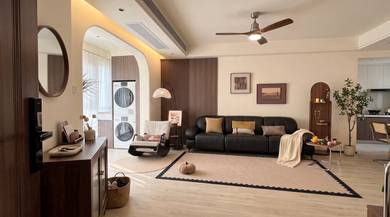 Serdang Freehold Condo @ near MRT station