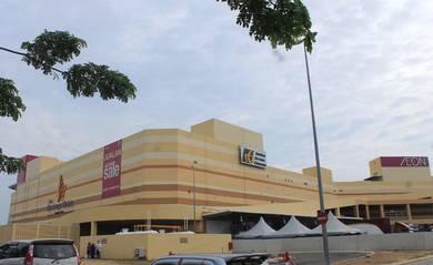 High ROI Road Frontage Opposite Aeon Bandaraya Double Storey Shoplot