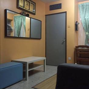 Flat Taman Sri Angsana Hilir , Lower Floor , Desa Pandan ,  Ampang