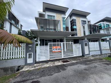 Below Value RM225k! Klebang Utama Type A 3 Storey Semi-D For Sale