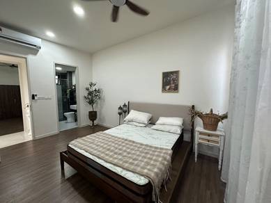 Sunway Artessa 4 Rooms Partly Furnished Near Lrt
