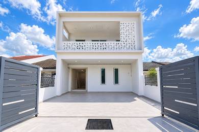 Non Bumi New Rebuilt 📞 Double 2 Storey Terrace House Sri Petaling KL