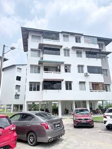 Perling Jalan Perkaka Low Cost Flat 2nd Floor 581'sqft Corner Unit