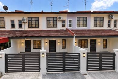 Cheap / Full Loan / Puteri Wangsa / Double Storey Medium Cost / Extend