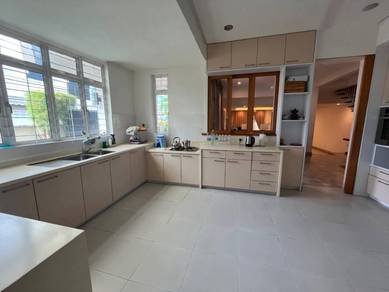 2 Storey Terrace Corner Tanjung Bungah Renovated LA 3000sf Garden Spac