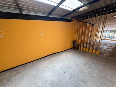 Double Storey shop house Lebuh Culia for rent