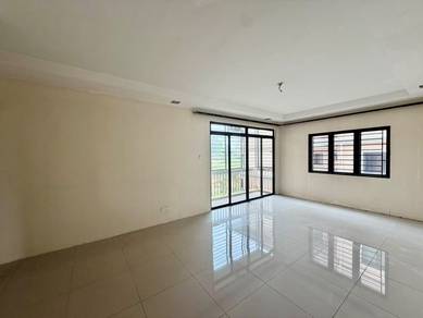 Full Loan, Apartment @ Larkin Residence 1, 15 Min To CIQ