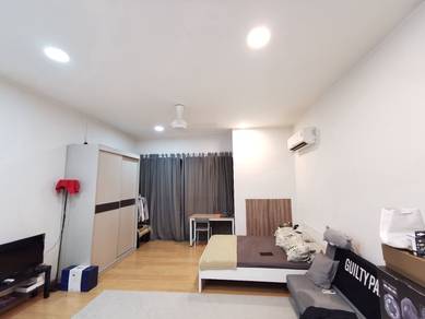CIQ TOWN JB Country Garden Studio Full Furnished Negotiable