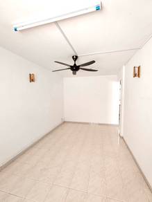 FULL LOAN !! Taman Lip Sin Apartment at Bayan Lepas Sungai Dua USM