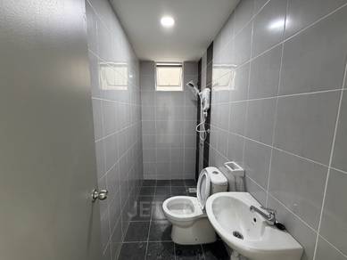 Idaman Cahaya 2@Shah Alam Very Good Partially Furnished Unit fot Rent!