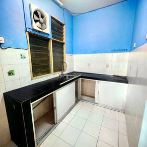 Villa Krystal @ Bandar Selesa Jaya Apartment, Low Floor