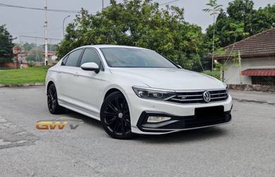 2021 Volkswagen PASSAT 2.0 R-LINE F.Service Sport