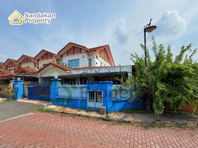 Taman Puteri Indah Corner