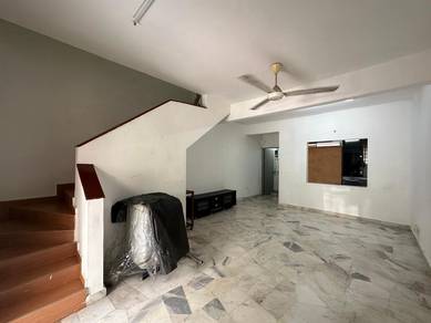 Jalan Putra,Taman Sri Yaacob,81300 Skudai Full Loan