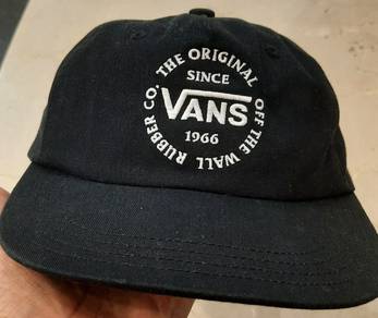 topi Vans