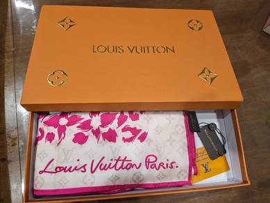 Satin LV safari square 90