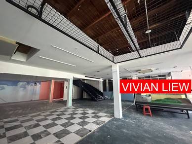 1st floor shop 2500 sf Main Road Good condition Georgetown Rent