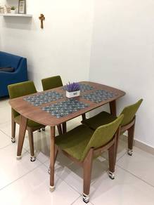 Tropicana Bay Condominium 872sf, Ready Move In Condition