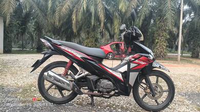 HONDA WAVE DASH 110(STARTER TANGAN) Tahun 2013