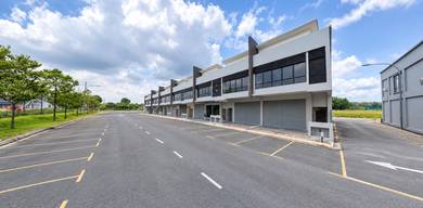 Kota Bayuemas 2 Storey Facing Mainroad Shoplot for Rent at Klang