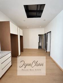 2 storey Semi D shoplot facing main road Greenlane