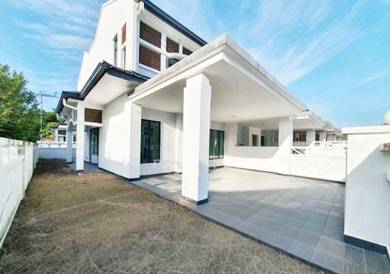 Full Loan !! Milik 30x70 Endlot 2Storey House Eco Majestic Semenyih