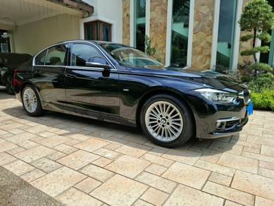 Bmw 3 SERIES 1.5 18 I LUXURY (CKD) F30