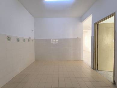 Freehold 2 Sty House Taman Universiti Jalan Cerdik Kajang Near UKM