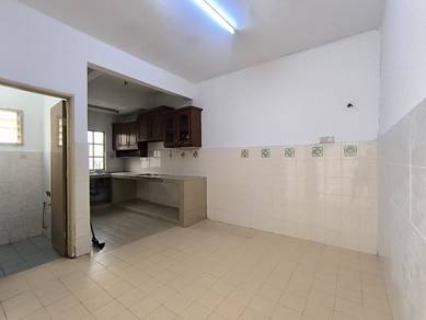 Freehold 2 Sty House Taman Universiti Jalan Cerdik Kajang Near UKM