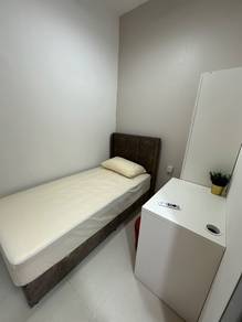 R&F mall single room (brand new furniture) for rent 