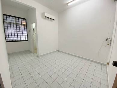 Single Storey House Puteri Wangsa Ulu Tiram Renovated Near Puteri Mart